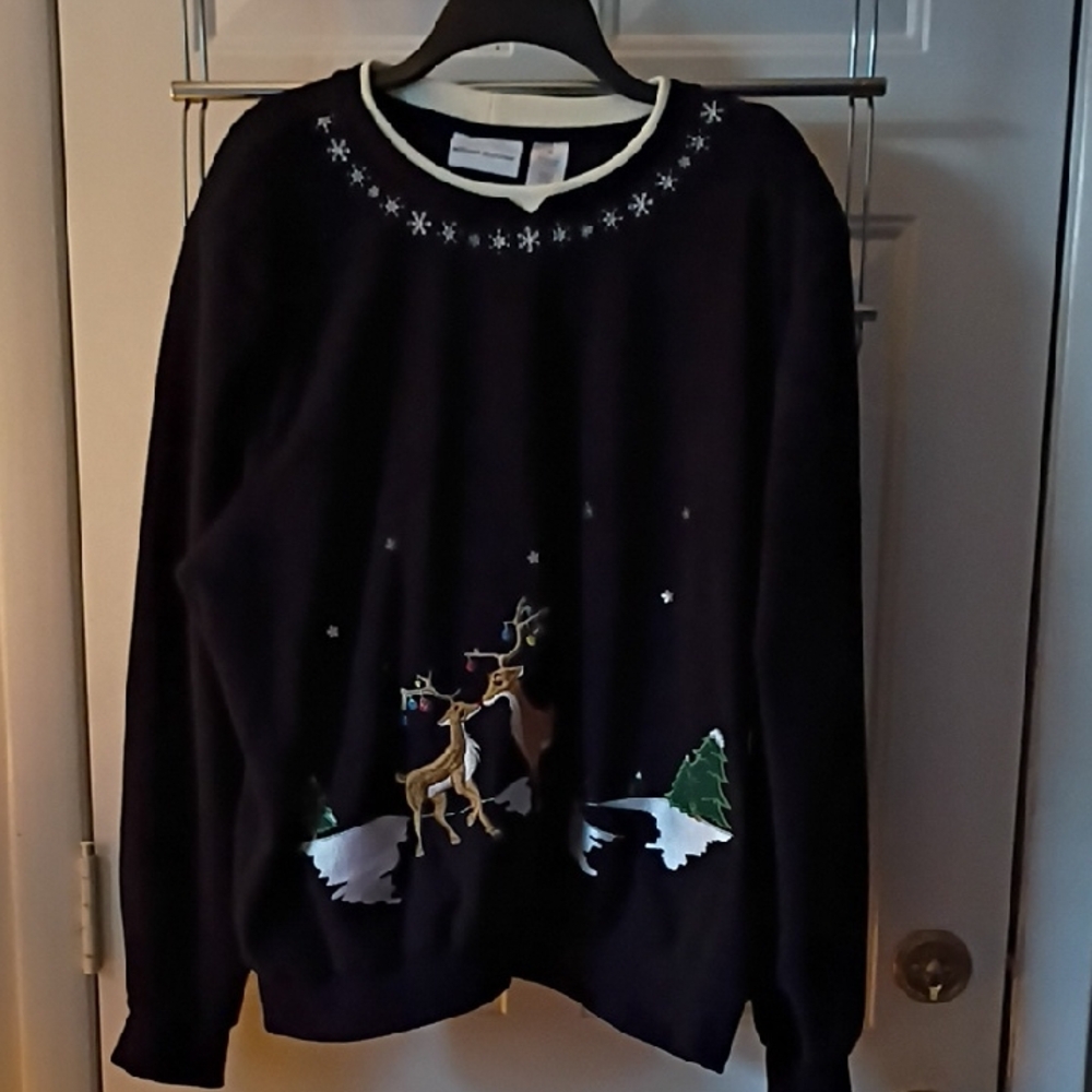 Alfred Dunner Black Crewneck with Reindeer Design